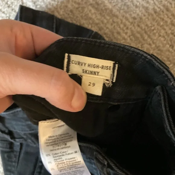 Madewell Black Denim Curvy High Rise Skinny Jeans - Picture 7 of 7